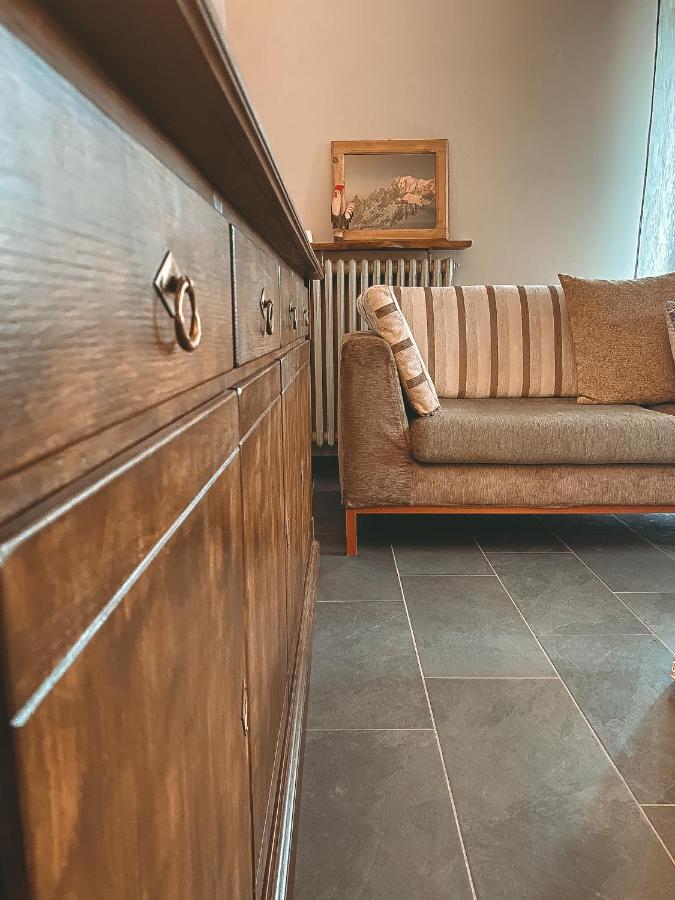 Apartment L'Envers Aosta Luaran gambar
